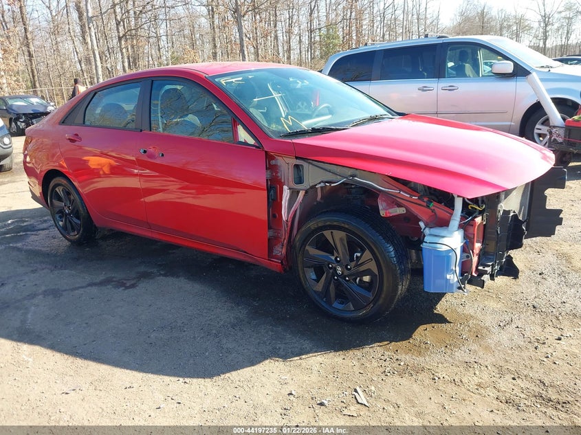 2022 Hyundai Elantra Sel