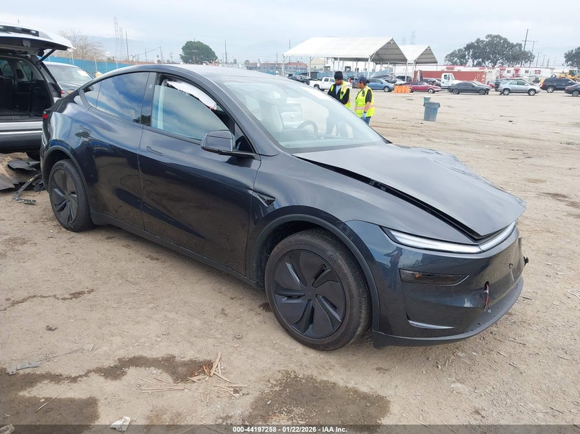 2026 Tesla Model Y Premium Rear-Wheel Drive/Standard Rear-Wheel Drive