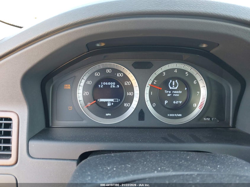 2010 Volvo Xc70 3.2 VIN: YV4960BZ5A1075822 Lot: 44197390