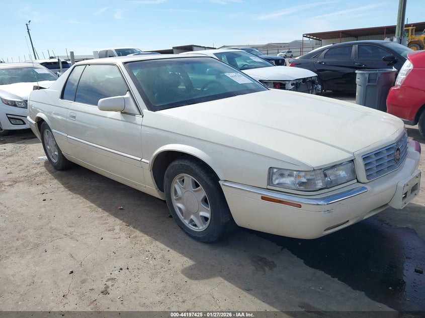1998 CADILLAC ELDORADO White VIN: 1G6EL12Y2WU600156