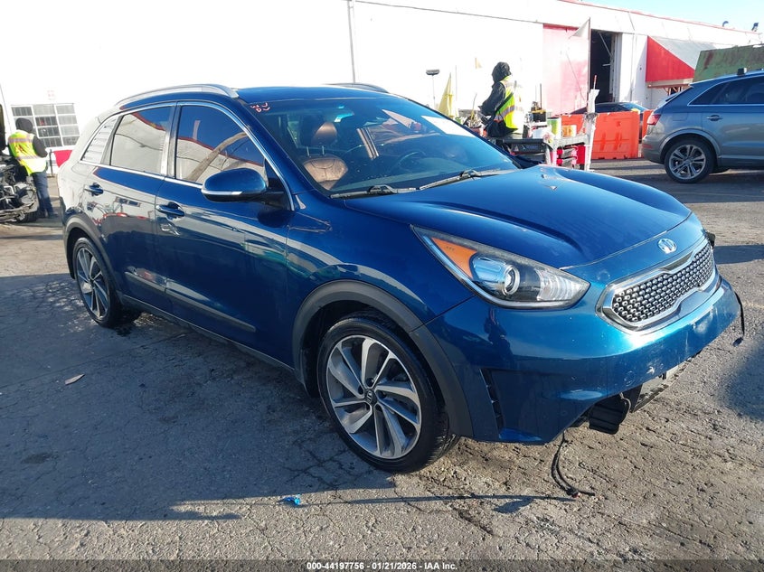 VIN KNDCE3LC9H5075879 2017 KIA NIRO TOURING