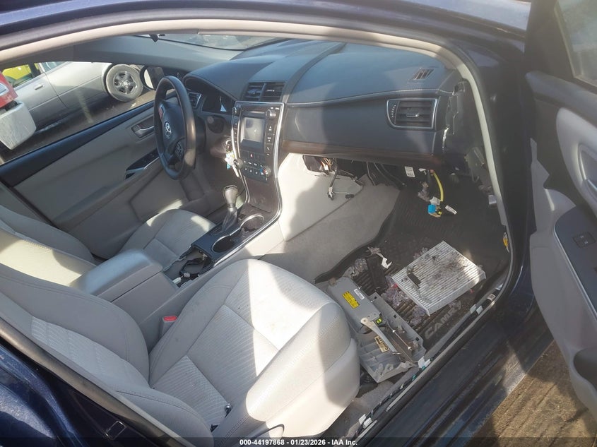 2016 Toyota Camry Le