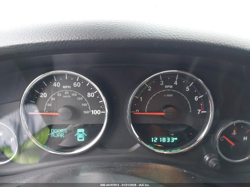 2018 Jeep Wrangler Jk Sahara 4X4 VIN: 1C4GJWBG6JL925603 Lot: 44197912