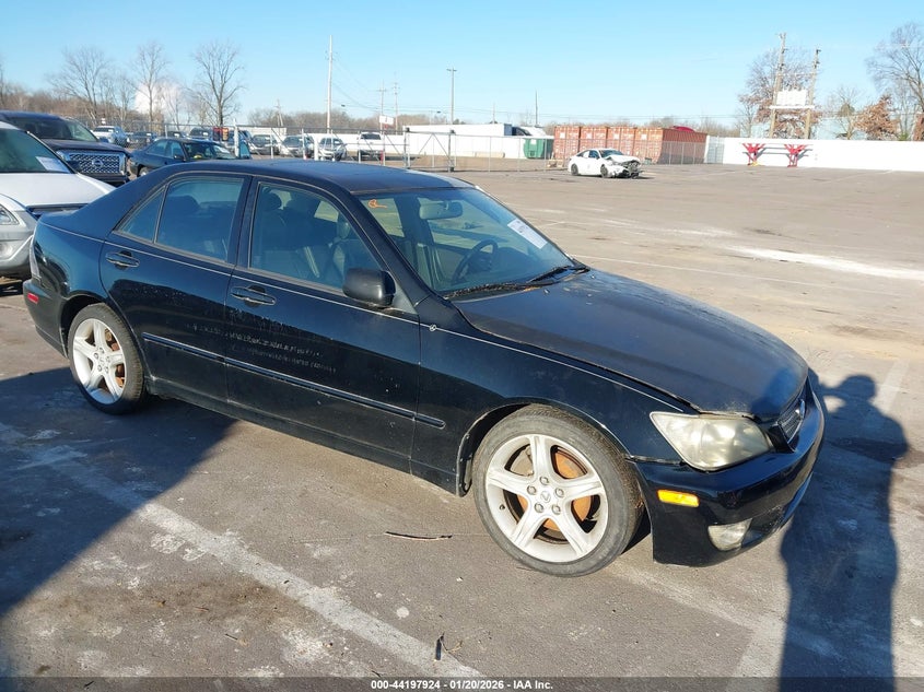 LEXUS IS 300 2002. Lot# 44197924. VIN JTHBD192020052754. Photo 1