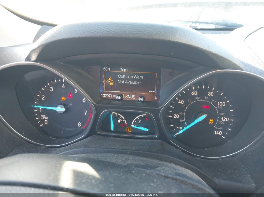 VIN 1FMCU0HD2JUB43000 2018 FORD ESCAPE SEL