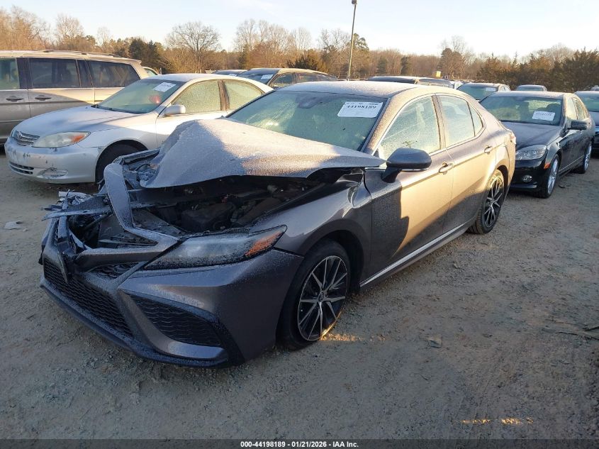 2023 Toyota Camry Se