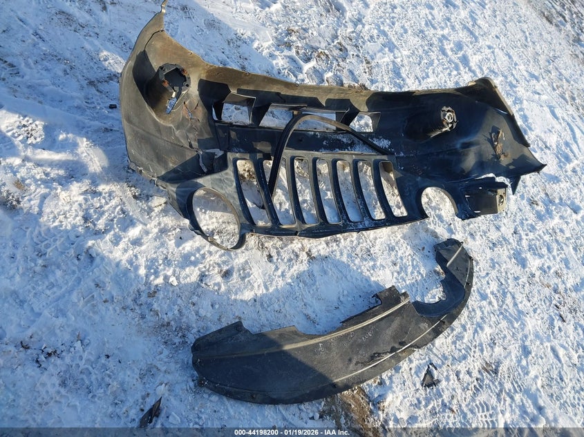 2007 Jeep Compass Sport VIN: 1J8FT47W77D196453 Lot: 44198200