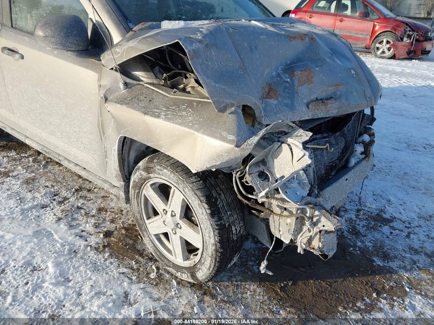 2007 Jeep Compass Sport VIN: 1J8FT47W77D196453 Lot: 44198200