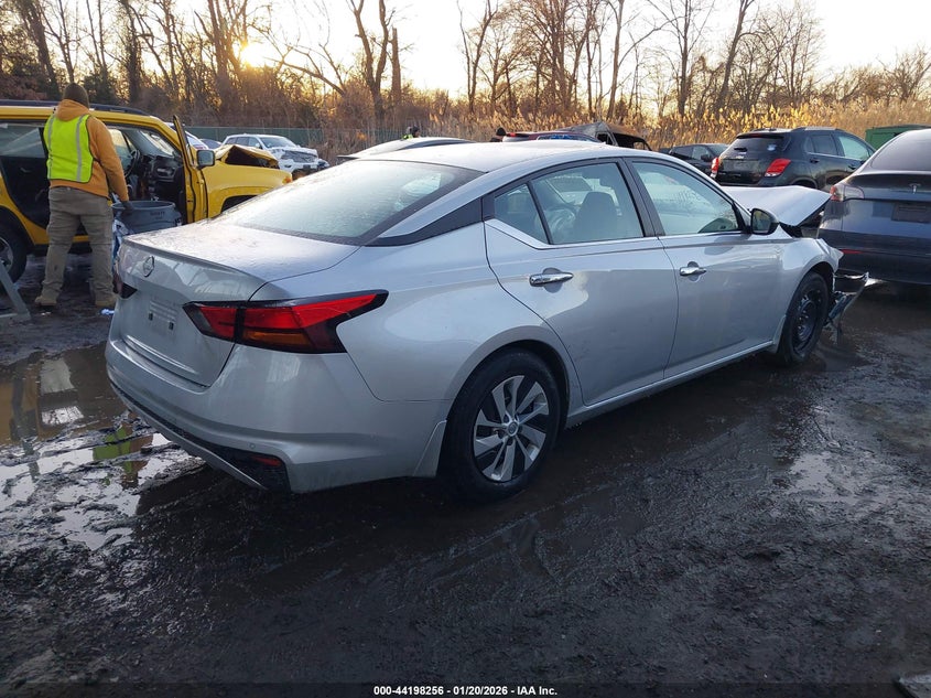 2024 Nissan Altima S Fwd