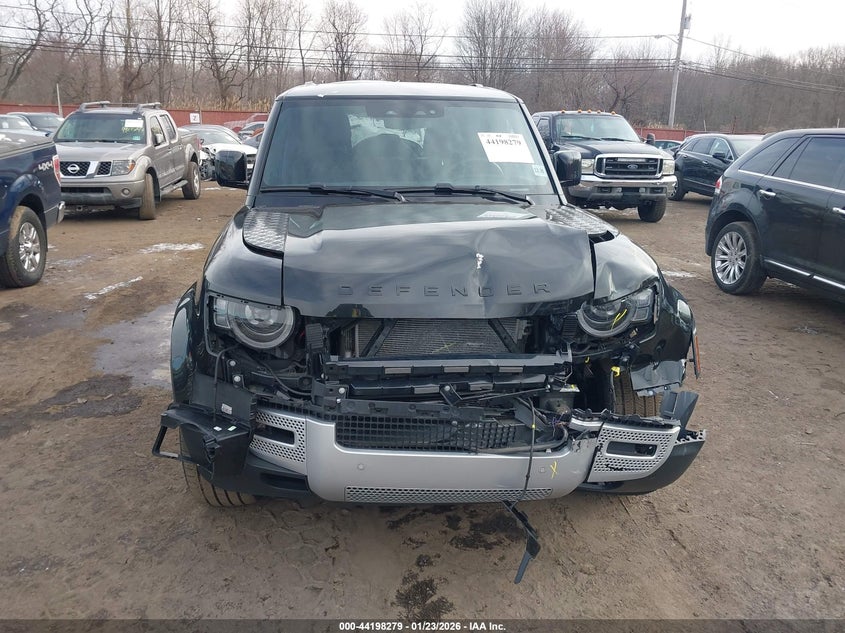 VIN SALEJ7EX7R2285954 2024 LAND ROVER DEFENDER 110 P300