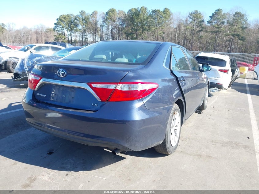 2016 Toyota Camry Le