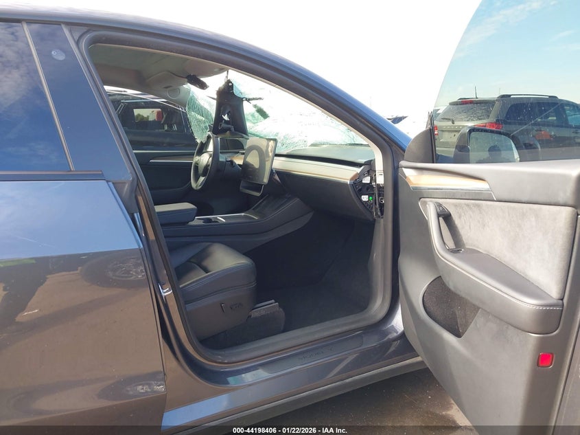 2023 Tesla Model Y Awd/Long Range Dual Motor All-Wheel Drive