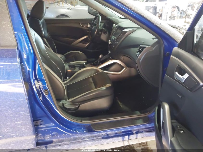 2014 Hyundai Veloster Turbo W/Black