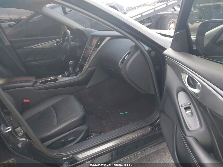 2015 Infiniti Q50 Premium