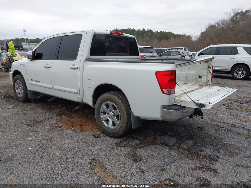2014 Nissan Titan Sv