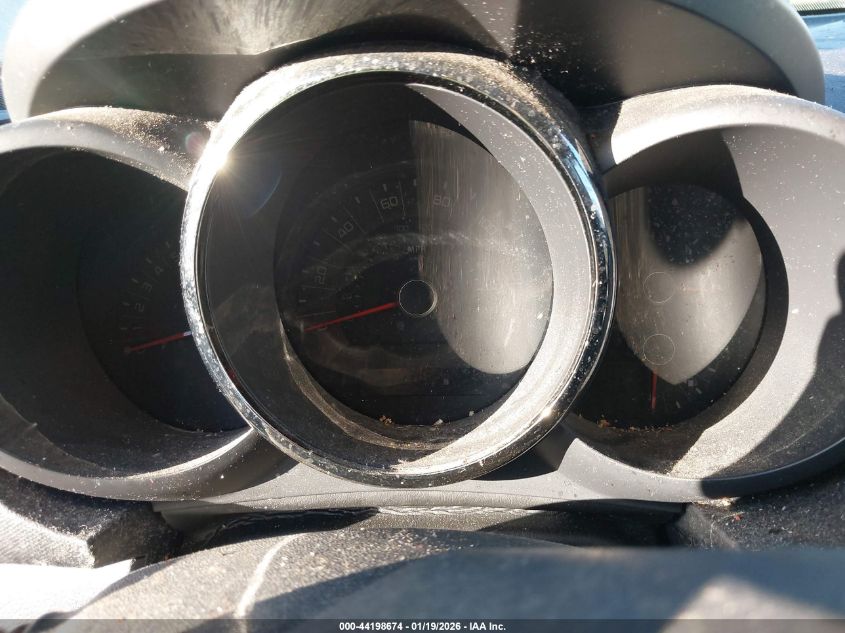 2011 Kia Soul + VIN: KNDJT2A21B7312698 Lot: 44198674