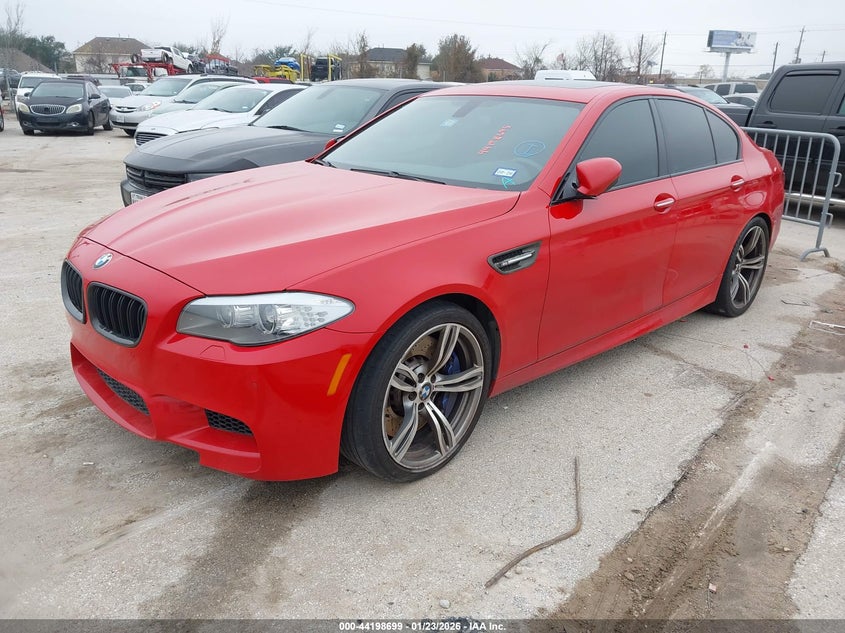 Vin: wbsfv9c59dc773134, lot: 44694700, bmw m5 20132