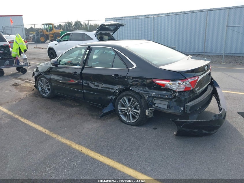 2016 Toyota Camry Se