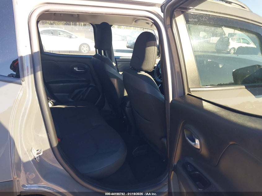 VIN ZACNJBBB5KPK34335 2019 JEEP RENEGADE ALTITUDE 4X4