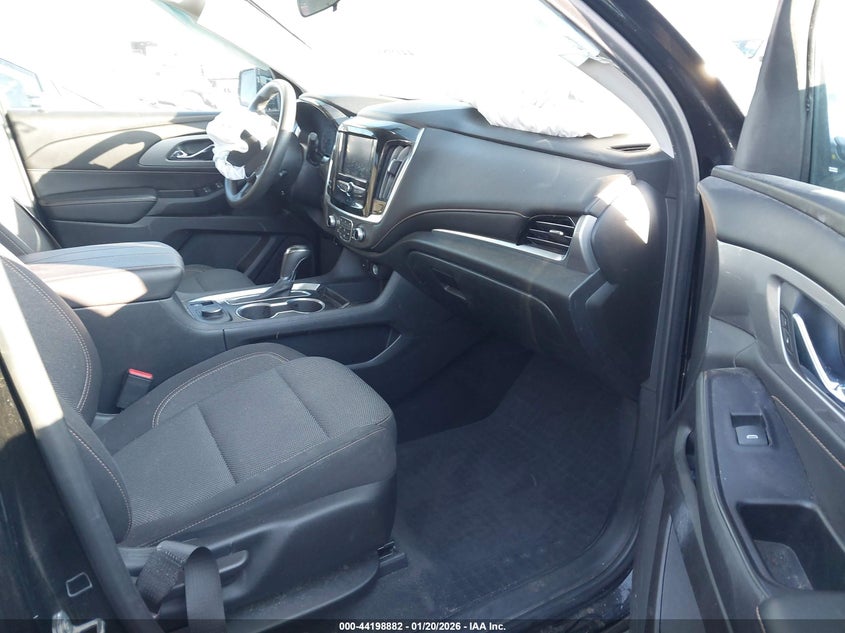 2020 CHEVROLET TRAVERSE auction photo 5