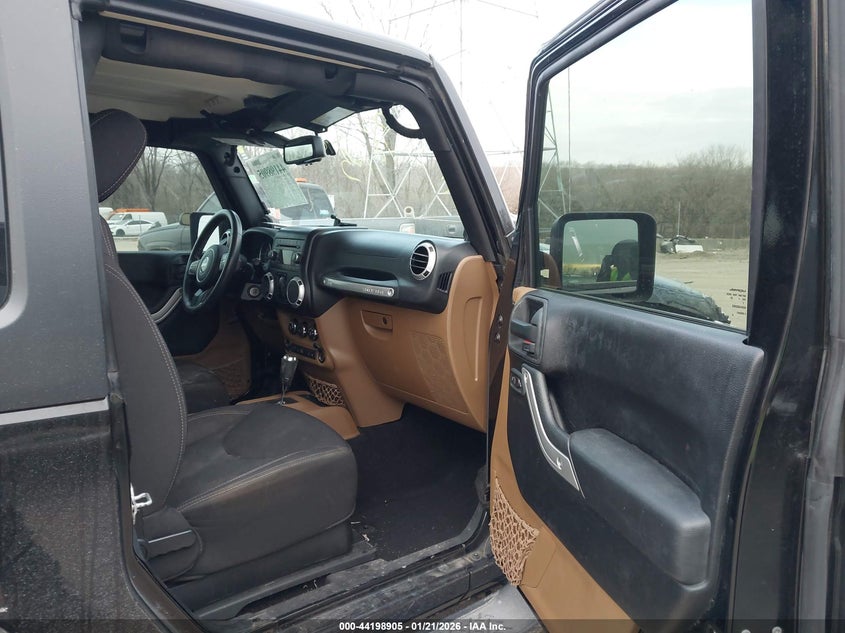 2014 Jeep Wrangler Sahara