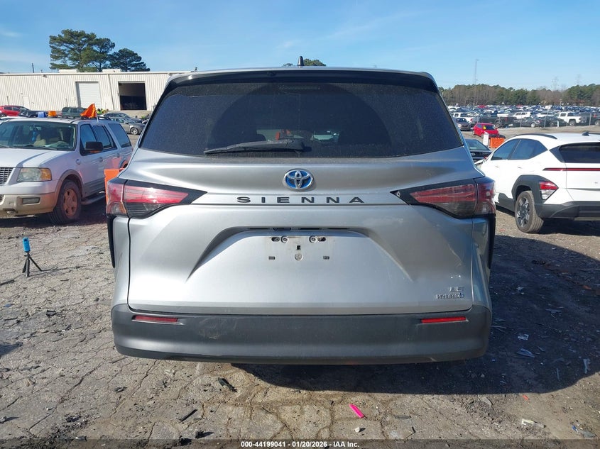 2021 Toyota Sienna Le VIN: 5TDKRKEC5MS028148 Lot: 44199041