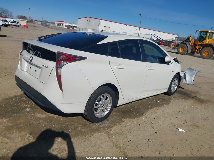 2016 Toyota Prius Three