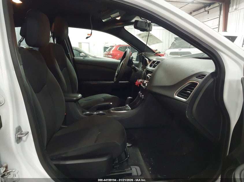 2013 Dodge Avenger Se V6