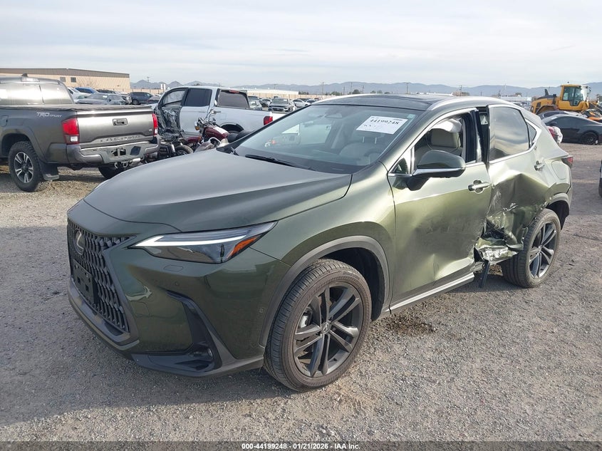 2025 Lexus Nx 450H+ Luxury