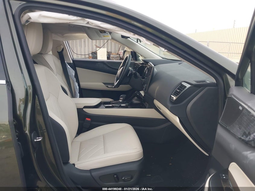 2025 Lexus Nx 450H+ Luxury