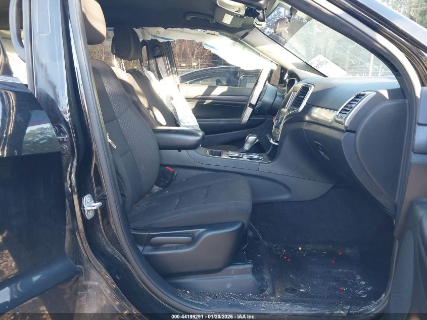 2018 Jeep Grand Cherokee Laredo 4X2