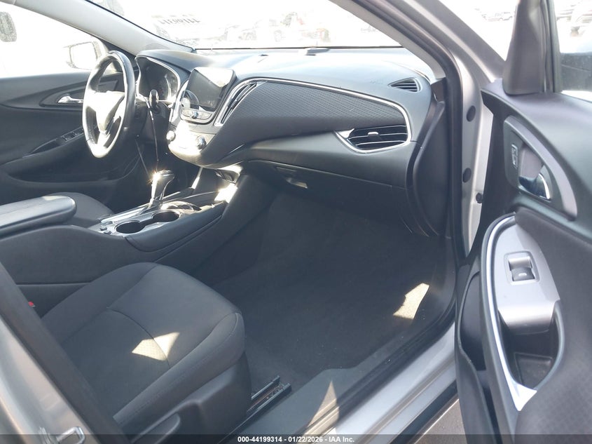 2017 Chevrolet Malibu 1Lt