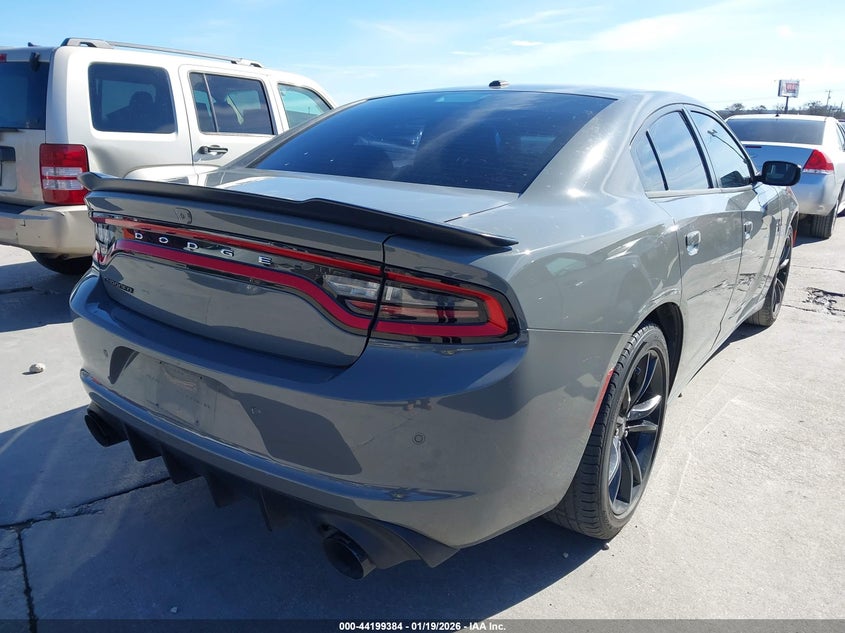 Vin: 2c3cdxbg2jh188123, lot: 44695385, dodge charger sxt rwd 20184