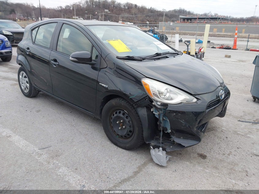 2015 TOYOTA PRIUS C THREE