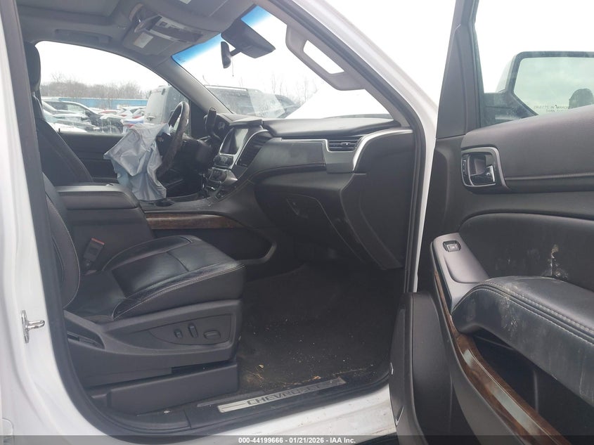 2017 Chevrolet Suburban Lt