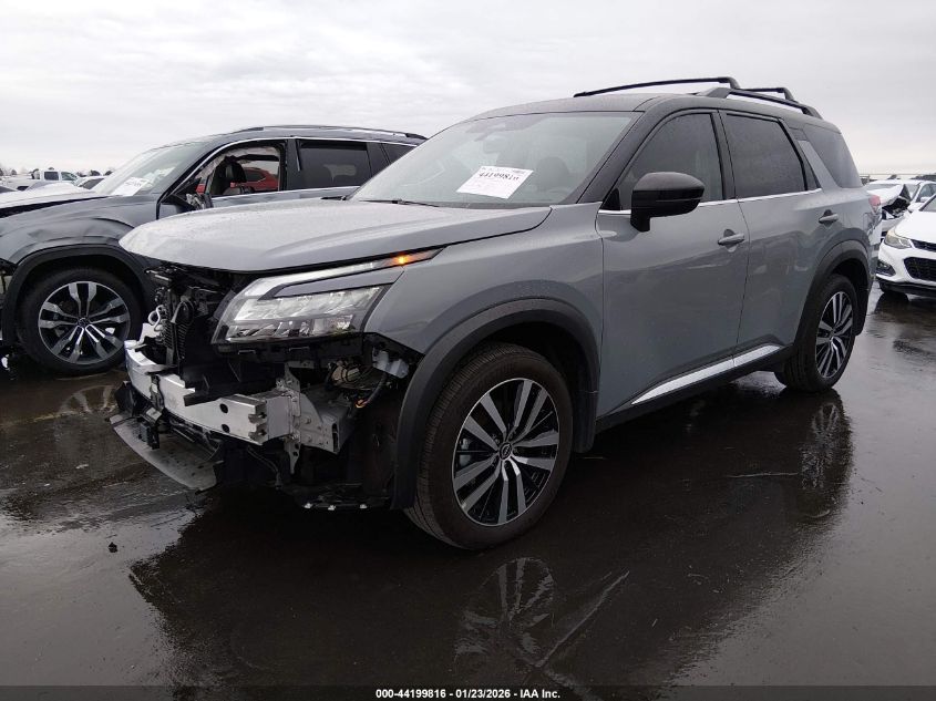 2025 Nissan Pathfinder Platinum 4Wd