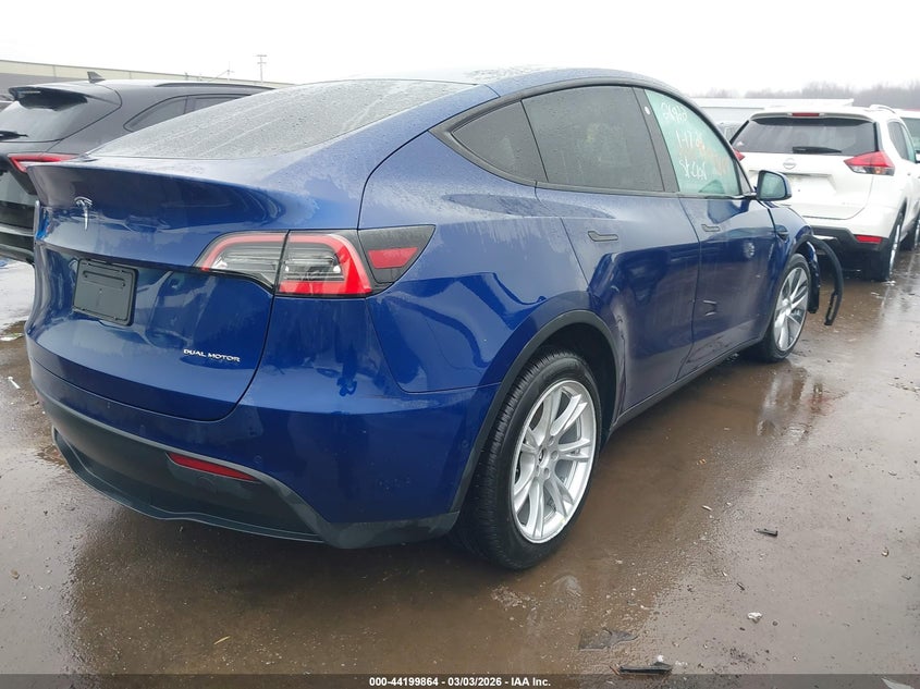 2021 Tesla Model Y Long Range Dual Motor All-Wheel Drive