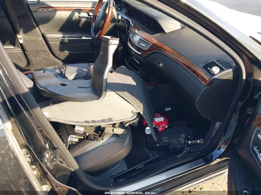 2013 Mercedes-Benz S 550