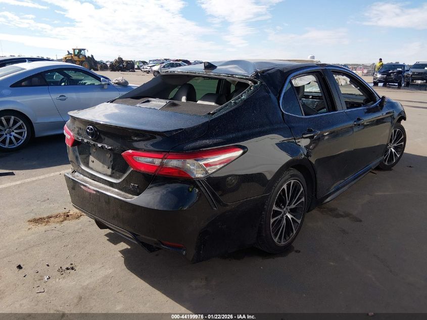 2019 Toyota Camry Hybrid Se