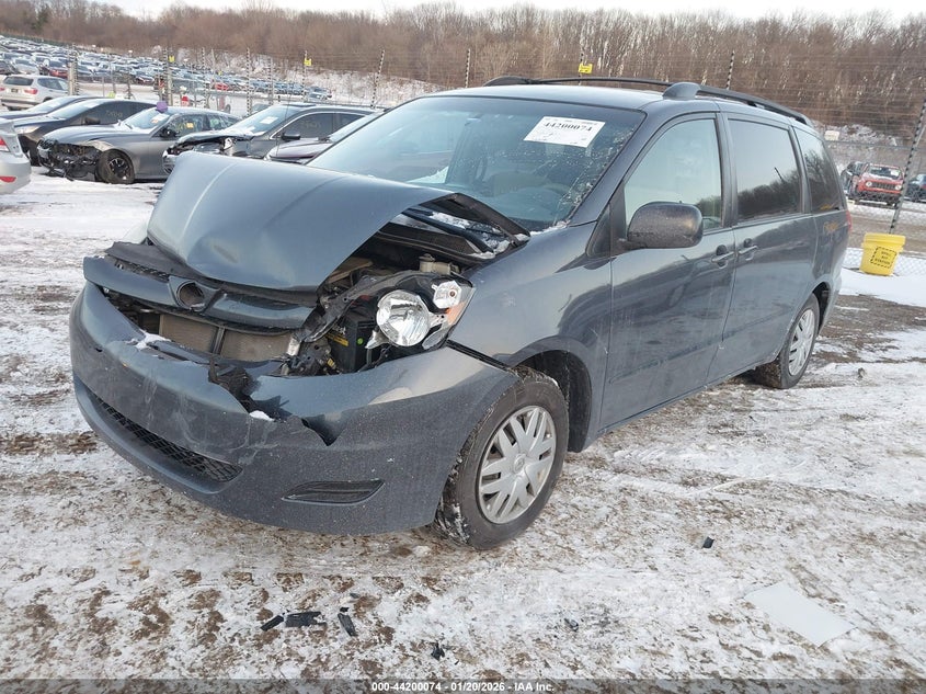 2006 Toyota Sienna Le