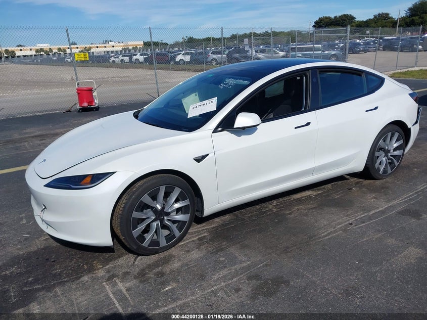 2024 Tesla Model 3 Long Range Dual Motor All-Wheel Drive/Rear-Wheel Drive
