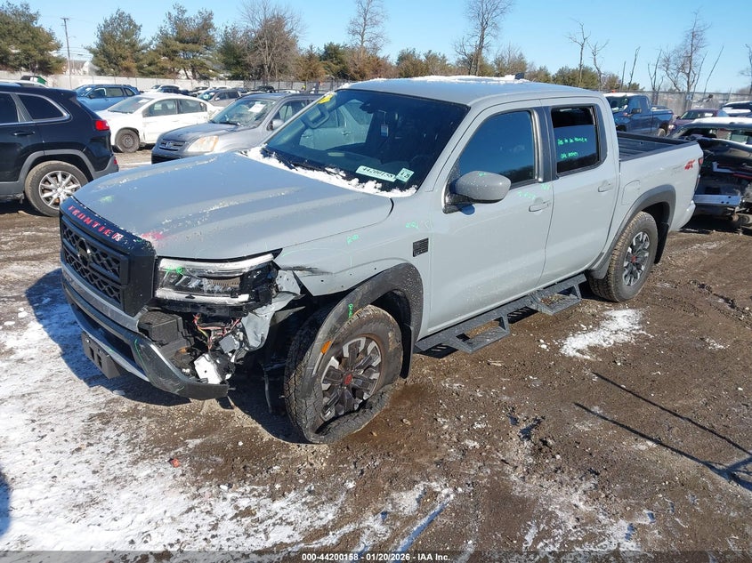 2024 Nissan Frontier Pro-4X 4X4