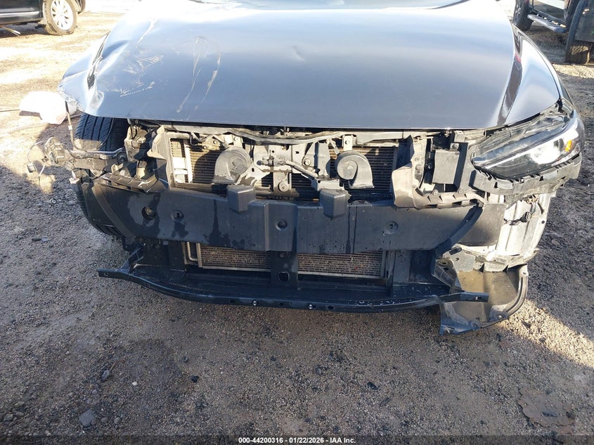 2019 MAZDA MAZDA3 auction photo 6