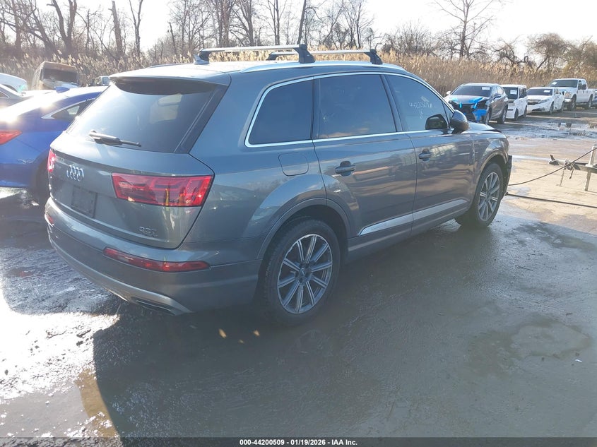 2017 Audi Q7 3.0T Premium