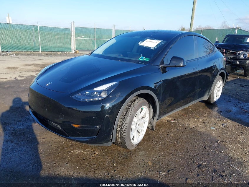2023 Tesla Model Y Awd/Long Range Dual Motor All-Wheel Drive