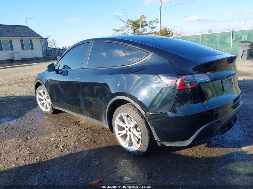 2023 Tesla Model Y Awd/Long Range Dual Motor All-Wheel Drive