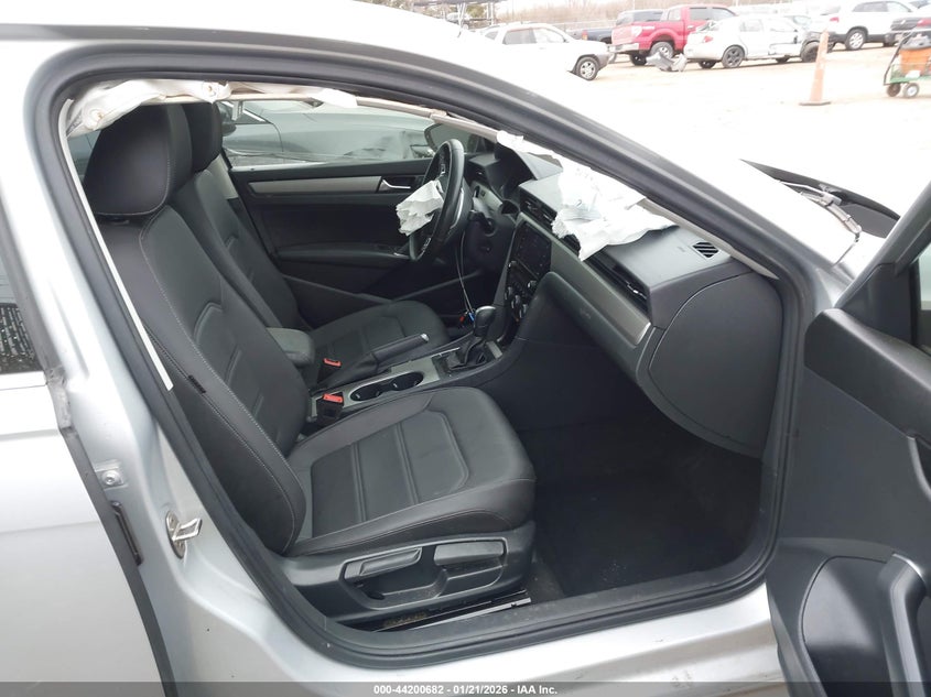 2021 Volkswagen Passat 2.0T Se