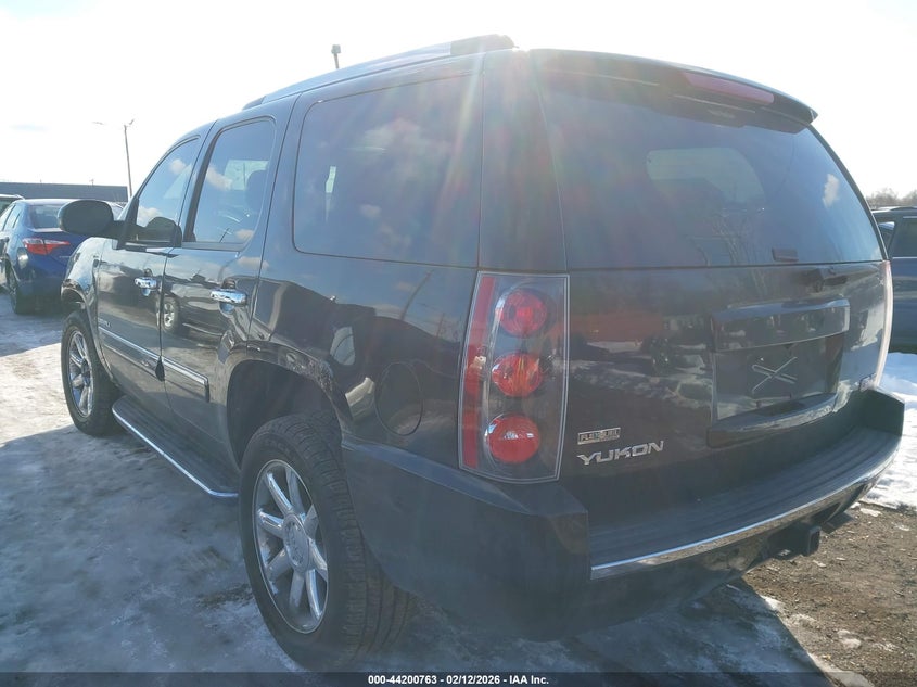 2011 GMC Yukon Denali