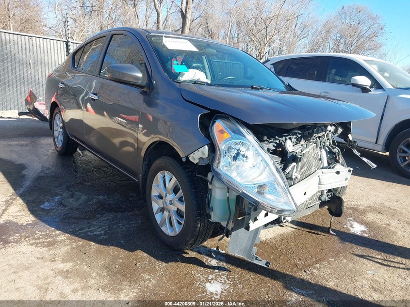 2017 Nissan Versa 1.6 Sv