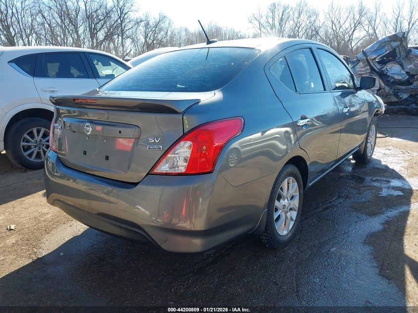 2017 Nissan Versa 1.6 Sv
